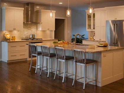 White and Golden Gathering Space