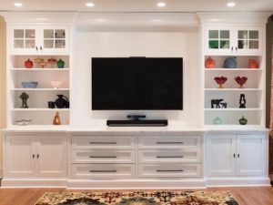 Our client’s new wall unit is football 🏈 season ready! #designnj #customwallunit #njrenovation #custombuiltins #footballtime #newjerseyremodelingcontractors #customcabinets #newjerseykitchenandbath #njdesign