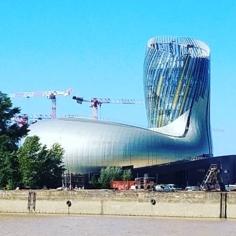 Beautiful architecture of the wine museum from aboard the #bordeauxrivercruise
#rivercruise #bordeauxvacation #bordeauxarchitecture