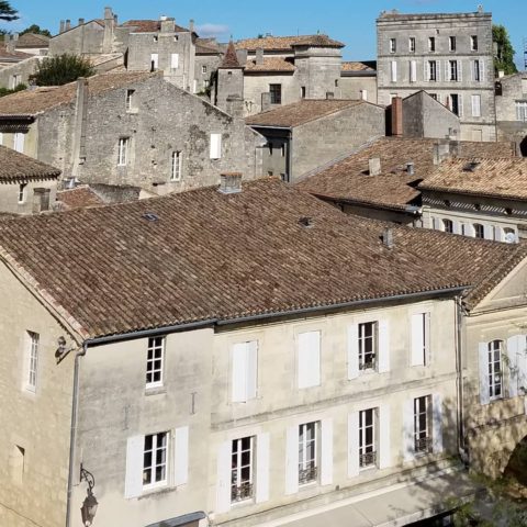 Rooftops in Saint-Emilion! #Bordeaux #frencharchitecture
#rooftopviews #saintemilion