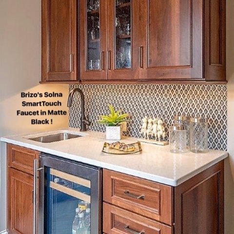 Love our client's newly renovated bar area with mosaic backsplash tile and @brizofaucet #DiscoverDFC #faucetswapsweepstakes #freedfcfaucet #designnj #newjerseykitchensdesign #bararea