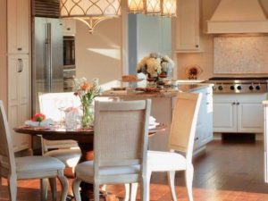 Sunshine warming up our client’s renovated kitchen!
#newjerseydesign #njkitchens #kitchenremodel #kitchengoals #kitchenrenovation #njdesigner #kitchenlighting #designnj