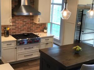 Birdseye view of our client’s newly renovated kitchen!
#brickbacksplash #twotonedkitchen #njkitchenremodeler #newjerseydesign #njkitchens #designnj #whitekitchen #kitchendesign #stainlessappliances