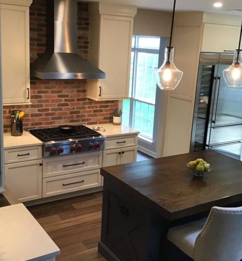 Birdseye view of our client’s newly renovated kitchen!
#brickbacksplash #twotonedkitchen #njkitchenremodeler #newjerseydesign #njkitchens #designnj #whitekitchen #kitchendesign #stainlessappliances