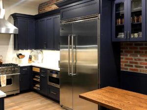 A sneak peak at a recent kitchen renovation project! Almost done..
#njkitchens #designnj #newjerseydesign #newjerseykitchenremodel #princetonnj #woodfloors #darkcabinets #brickaccentwall