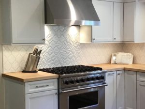 We love this backsplash in our client’s newly renovated kitchen!
#njkitchens #princetonkitchens #designnj #njdesigners #newjerseykitchenrenovation #newjerseykitchensandbaths #njremodeling #backsplashideas