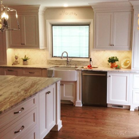 Custom inset cabinets, farm sink, honed granite and warm wood floors in our client’s renovated kitchen!
#njkitchens #designnj #insetcabinets #woodfloors #farmsink #honedgranite #kitchenbaywindow #kitchenisland #newjerseylife #kitchenandbathdesign