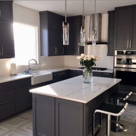 New year, new kitchen!
#kitchendesign #kitchenremodel #newjerseylife #newjerseykitchenandbath #njkitchens